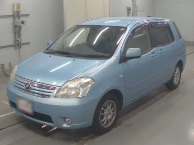 Toyota RAUM
