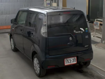 Suzuki MRWAGON
