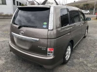 Toyota ISIS лот № 54010 оценка 3.5  с аукциона в Японии 1