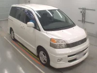 Toyota VOXY лот № 10216 оценка RA  с аукциона в Японии 4