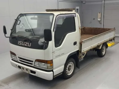 Isuzu ELF  с аукциона в Японии