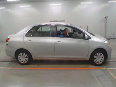 Toyota BELTA