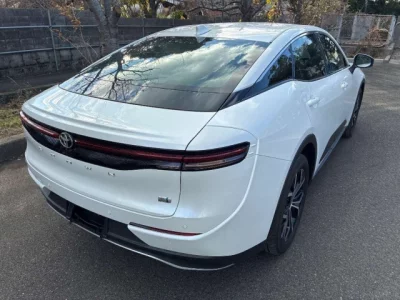 Toyota CROWN CROSSOVER