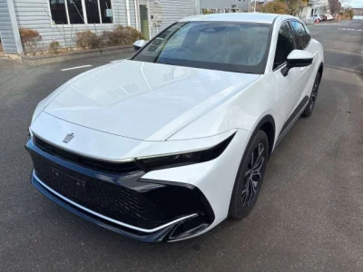 Toyota CROWN CROSSOVER