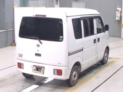Nissan CLIPPER VAN