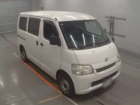 Toyota TOWN ACE VAN лот № 10254 оценка R  с аукциона в Японии 4