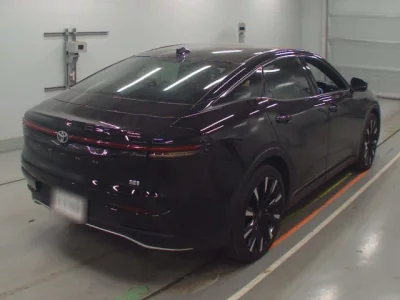 Toyota CROWN CROSSOVER