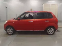 Mazda VERISA лот № 10264 оценка 3.5  с аукциона в Японии 3