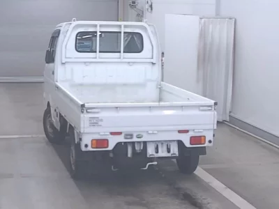 Nissan CLIPPER TRUCK