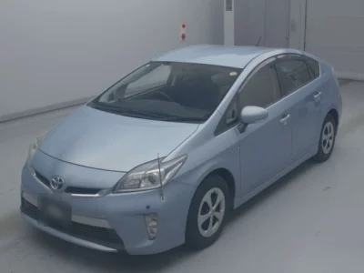 Toyota PRIUS PHV