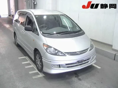 Toyota ESTIMA  с аукциона в Японии