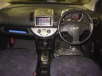 Nissan NOTE лот № 5013 оценка R  с аукциона в Японии 2