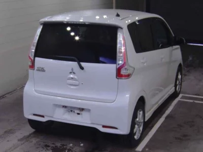 Mitsubishi EK CUSTOM