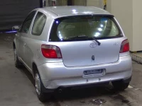 Toyota VITZ лот № 5017 оценка 3  с аукциона в Японии 5