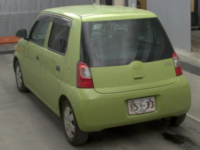 Daihatsu Esse