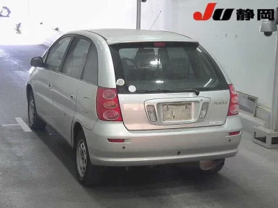 Toyota NADIA  с аукциона в Японии