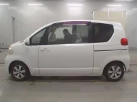 Toyota PORTE лот № 10310 оценка 3.5  с аукциона в Японии 3