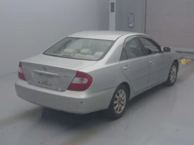 Toyota CAMRY  с аукциона в Японии