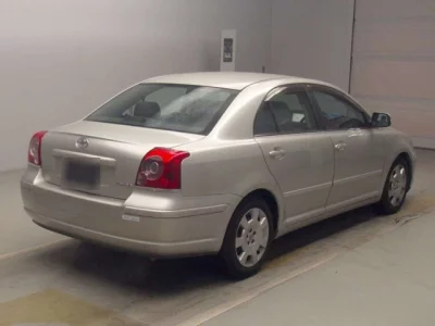 Toyota AVENSIS SEDAN  с аукциона в Японии