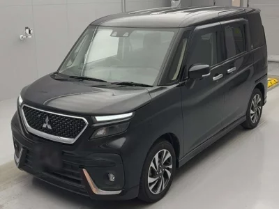 Mitsubishi DELICA D2