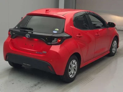 Toyota COROLLA  с аукциона в Японии