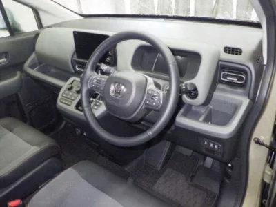 Honda FREED  с аукциона в Японии