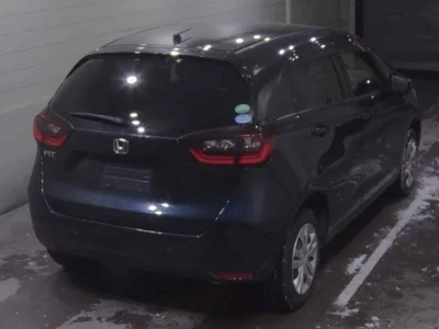 Honda FIT  с аукциона в Японии