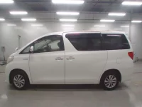 Toyota ALPHARD лот № 30036 оценка 3.5  с аукциона в Японии 3