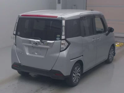 Toyota TANK  с аукциона в Японии