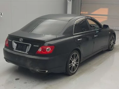 Toyota MARK X  с аукциона в Японии