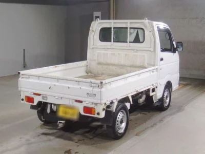 Suzuki CARRY TRUCK  с аукциона в Японии