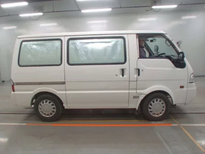 Mazda BONGO VAN