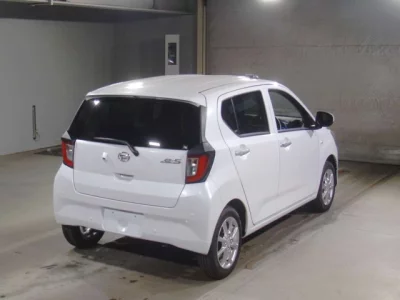 Daihatsu MIRA E S