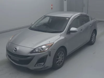 Mazda AXELA  с аукциона в Японии