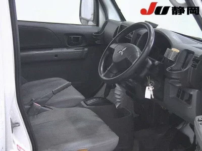 Mitsubishi MINICAB VAN