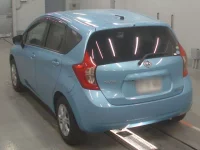 Nissan NOTE лот № 30079 оценка 4  с аукциона в Японии 5