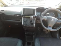 Toyota WISH лот № 30013 оценка 3.5  с аукциона в Японии 8