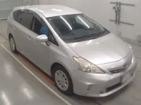 Toyota PRIUS ALPHA лот № 30086 оценка RA  с аукциона в Японии 4