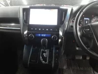 Toyota VELLFIRE лот № 30083 оценка 3  с аукциона в Японии 8