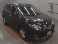 Nissan X-TRAIL лот № 30084 оценка 4  с аукциона в Японии 4