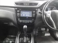 Nissan X-TRAIL лот № 30084 оценка 4  с аукциона в Японии 8