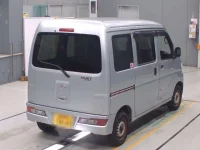 Daihatsu HIJET VAN лот № 30017 оценка 4  с аукциона в Японии 1