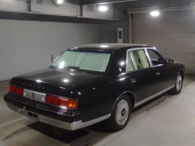 Toyota CENTURY  с аукциона в Японии