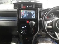 Toyota ROOMY лот № 30090 оценка 4  с аукциона в Японии 8