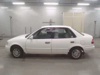 Toyota COROLLA лот № 10437 оценка 3.5  с аукциона в Японии 3