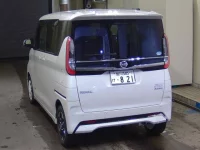 Nissan ROOX лот № 4054 оценка 3.5  с аукциона в Японии 5