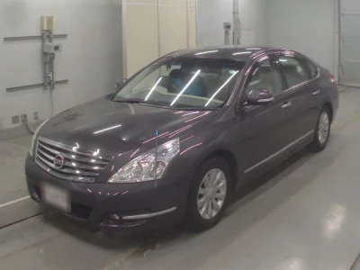 Nissan TEANA