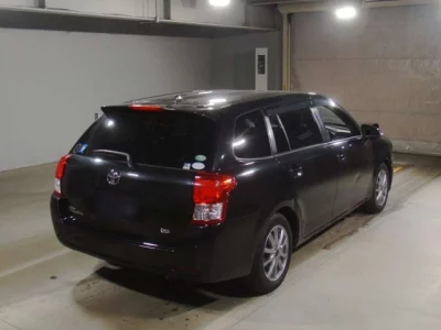 Toyota COROLLA FIELDER  с аукциона в Японии