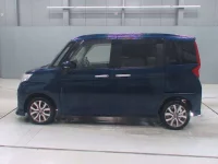 Toyota ROOMY лот № 30029 оценка 4.5  с аукциона в Японии 3