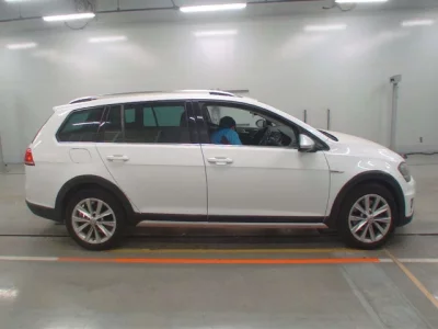 Volkswagen GOLF ALLTRACK
